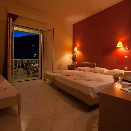 埃皮达维利亚酒店 酒店 托隆