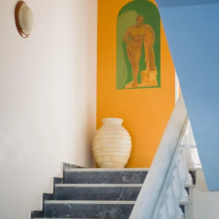 エピダヴリア トロン