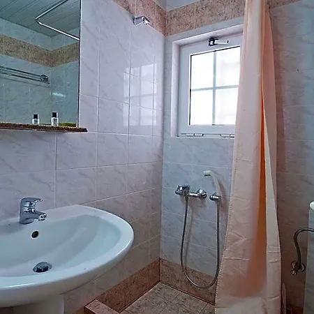 Epidavria Hotel 3*