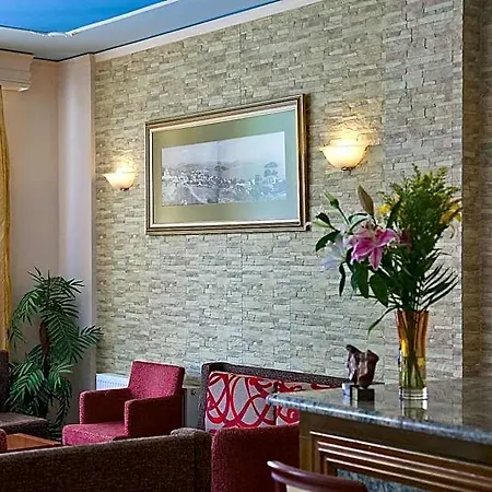 Hotel Epidavria 3*