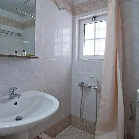 埃皮达维利亚酒店