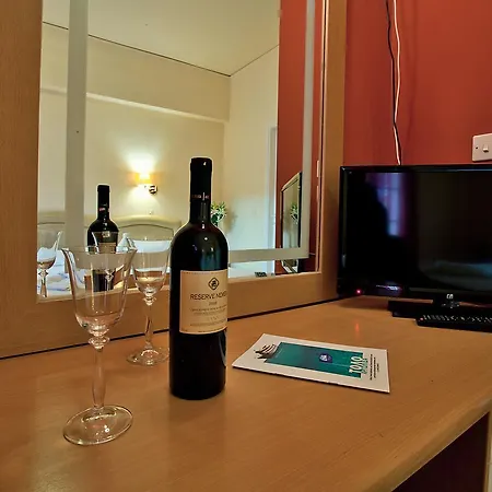 酒店 埃皮达维利亚酒店 托隆