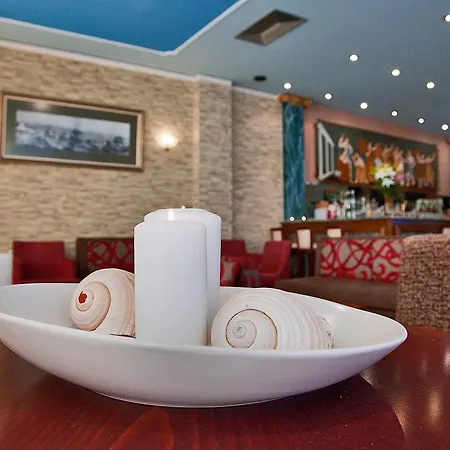 Epidavria Szálloda 3*