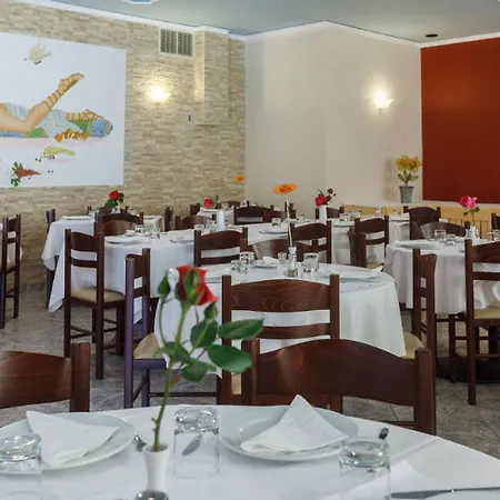 エピダヴリア 3* トロン