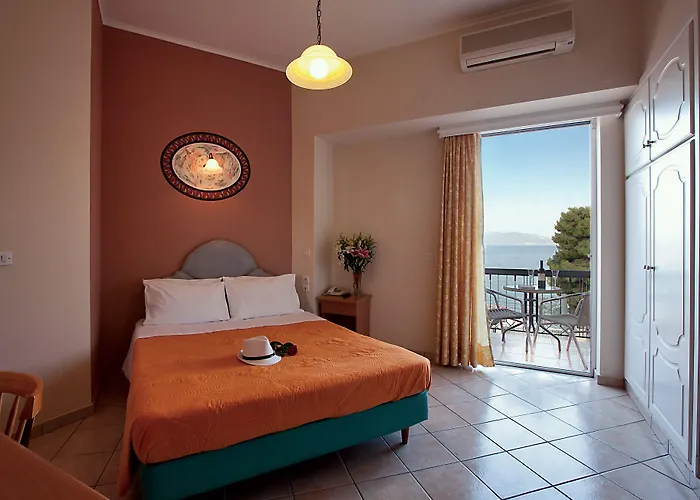 Epidavria Otel Tolón
