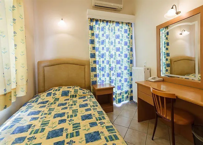 Otel Epidavria 3*
